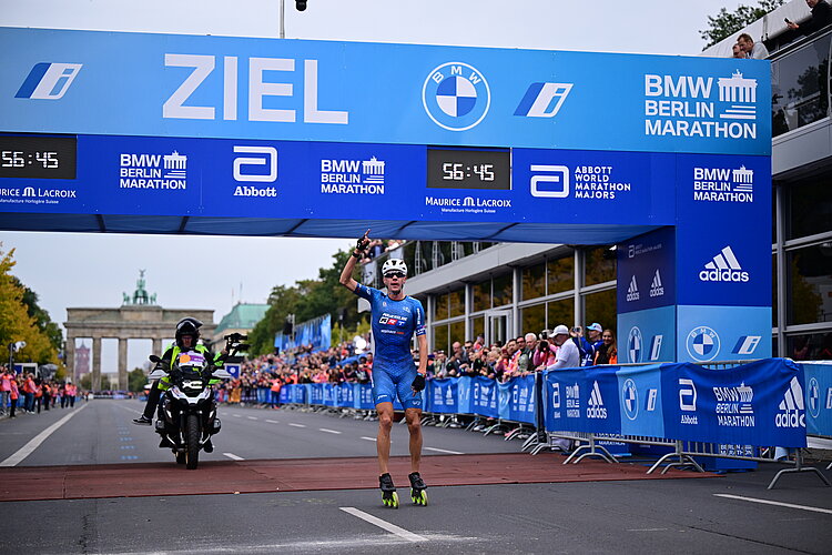 BMW BERLIN-MARATHON: Winner of the 2022 inline marathon Bart Swings © SCC Events